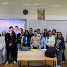 IMG-29daeda1980107470d83552eff39f04f-V