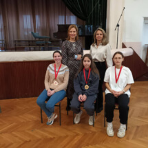 IMG-a238fc59fe240f414672e0092507f4e2-V